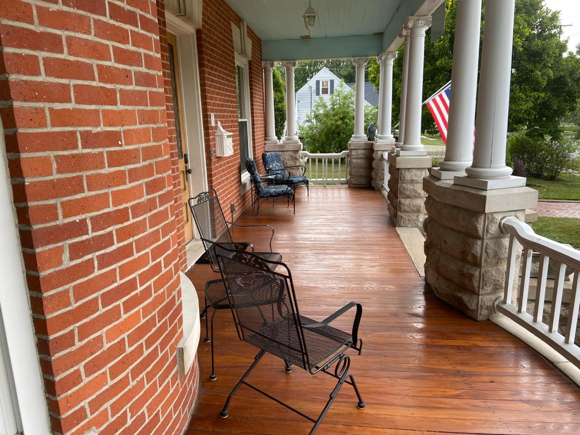 The Victorian Guesthouse Delphos Exterior photo